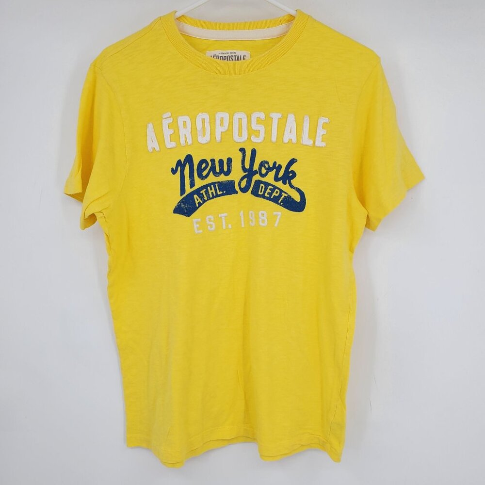 Aeropostale Y2K Men's Yellow Embroidered Graphic Short Sleeve Crewneck Shirt Med